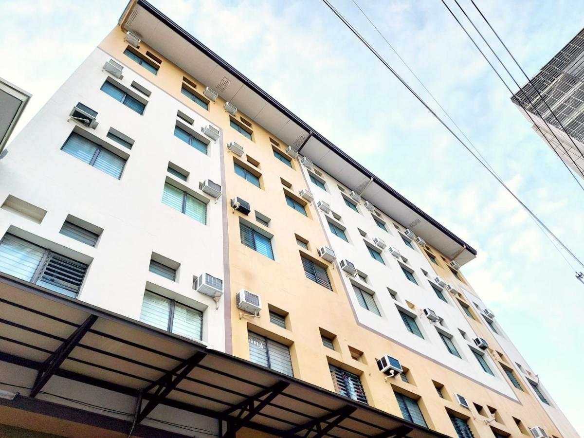 Airobedz Manila - A Value Hotel מראה חיצוני תמונה
